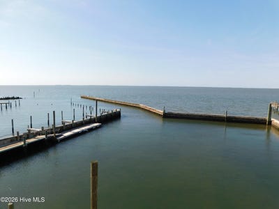 /international/us/142-s-ferry-dock-road-harkers-island-nc-110107290089/