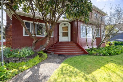 /international/us/1447-sherman-ave-northbend-or-110107436273/