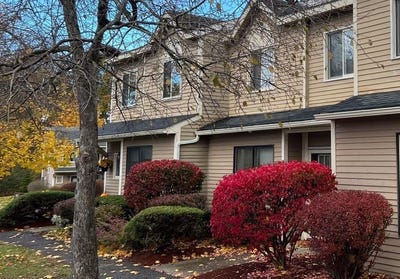 /international/us/j2-stonehedge-drive-south-burlington-vt-110104850871/