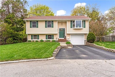 /international/us/84-lynde-street-providence-ri-110107606655/