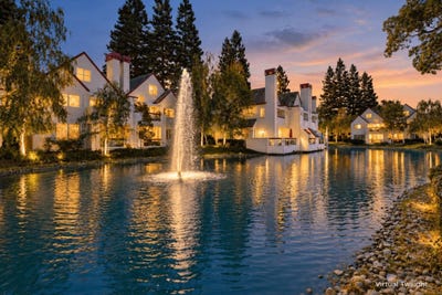 /international/us/102-chelsea-way-redwood-city-ca-110120591010/