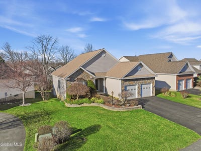 /international/us/6-cheshire-way-loudonville-ny-110107434064/