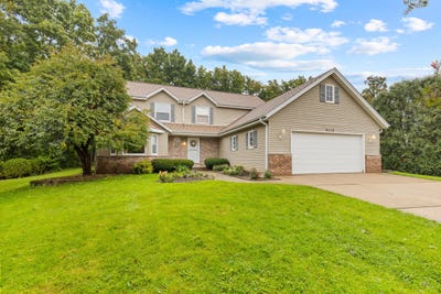 /international/us/4110-w-carpenter-ave-greenfield-wi-110120086415/