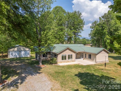 /international/us/183-185-rubin-thorne-road-campobello-sc-110107585466/