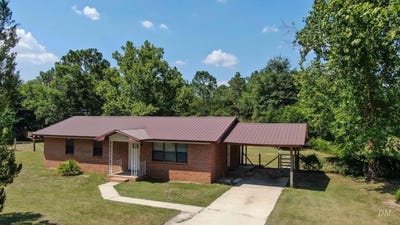 /international/us/1737-s-county-highway-183-defuniak-springs-fl-110099763162/