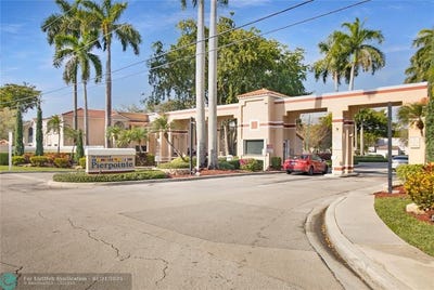 /international/us/11890-nw-11th-st-pembroke-pines-fl-110096915581/