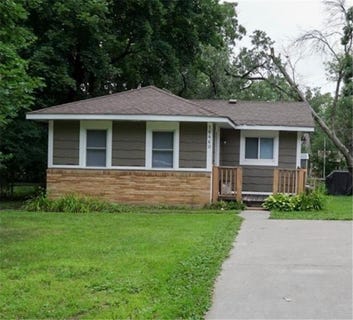 /international/us/16460-upper-22nd-street-s-lakeland-mn-110101071095/