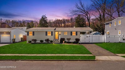 /international/us/27-lafayette-drive-hazlet-nj-110107376023/