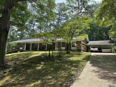 /international/us/107-dogwood-drive-attalla-al-110108585073/
