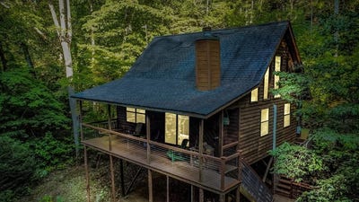 /international/us/416-millstone-mountain-lane-blue-ridge-ga-110094310681/?lang=en