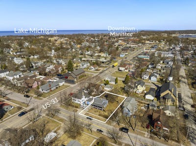 /international/us/314-5th-street-manistee-mi-110106844026/
