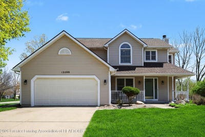 /international/us/13599-honeylocust-drive-dewitt-mi-110107536570/