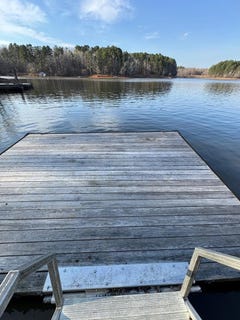 /international/us/miles-holt-walk-clarksville-va-110106347015/