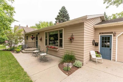 /international/us/314-e-cedar-avenue-fergus-falls-mn-110100505935/