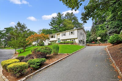 /international/us/31-park-terrace-valley-cottage-ny-110101482531/