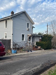/international/us/313-ickes-court-louisville-oh-110106624231/