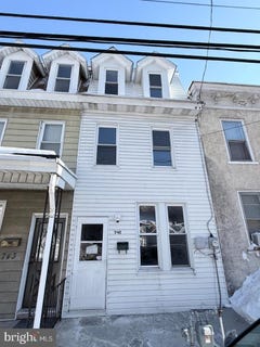 /international/us/741-e-norwegian-street-pottsville-pa-110107665912/