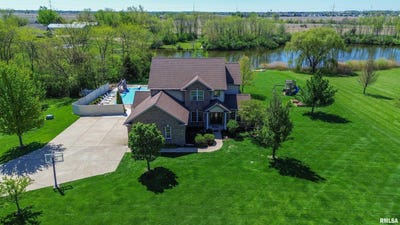 /international/us/26805-liberty-lane-washington-il-110107509933/