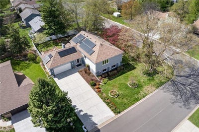 /international/us/798-sunset-drive-eagan-mn-110107753353/