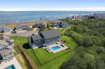 /international/us/1046-ocean-road-narragansett-ri-110107502646/