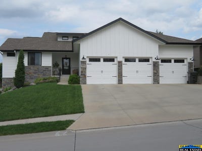 /international/us/9601-s-173-avenue-omaha-ne-110108552255/