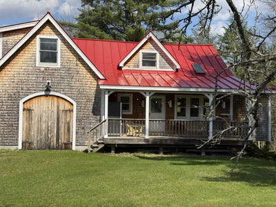 /international/us/2721-vermont-route-155-mount-holly-vt-110105222764/
