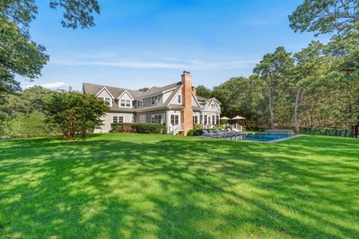 /international/us/388-hands-creek-road-east-hampton-ny-110105937024/