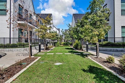 /international/us/123-garden-court-e-arlington-tx-110097916731/