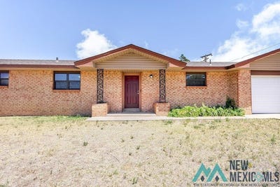/international/us/1201-w-yucca-drive-clovis-nm-110108010385/