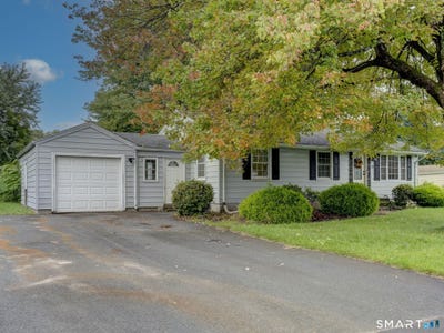 /international/us/10-meadowlark-road-enfield-ct-110120131831/