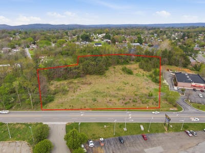 /international/us/bob-white-boulevard-pulaski-va-110107159224/