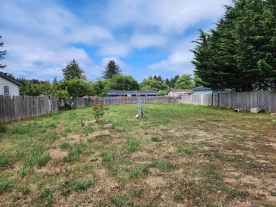 /international/us/2422-kelly-crescent-city-ca-110101253946/