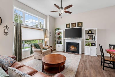/international/us/15685-chestnut-way-rosemount-mn-110108588811/