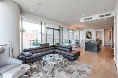 /international/us/7901-windrose-avenue-plano-tx-110101142073/