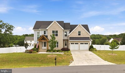 /international/us/347-moon-stone-drive-kearneysville-wv-110109027257/