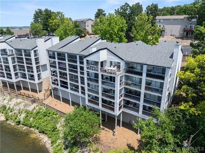 /international/us/4897-bridgepointe-drive-osage-beach-mo-110100150484/