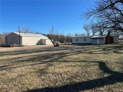 /international/us/22255-170th-road-walnut-ks-110105412117/
