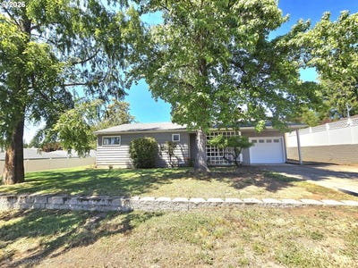 /international/us/1642-nw-almond-ave-roseburg-or-110108144567/