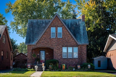 /international/us/292-whitehall-road-albany-ny-110120489308/