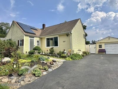 /international/us/227-old-stage-road-spotswood-nj-110119472146/
