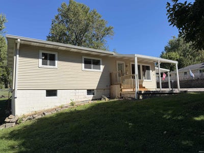 /international/us/202-w-chester-drive-ellettsville-in-110110406358/