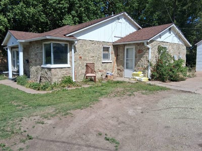 /international/us/314-east-1st-smith-center-ks-110108495342/