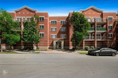 /international/us/9864-leland-avenue-schiller-park-il-110119347282/