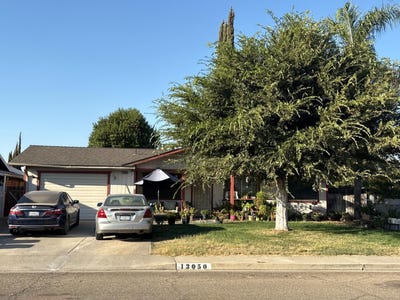 /international/us/13050-merlo-avenue-cutler-ca-110120105047/