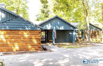 /international/us/1551-signal-point-road-guntersville-al-110089988704/