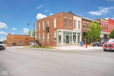 /international/us/25-w-franklin-street-greencastle-in-110108131468/