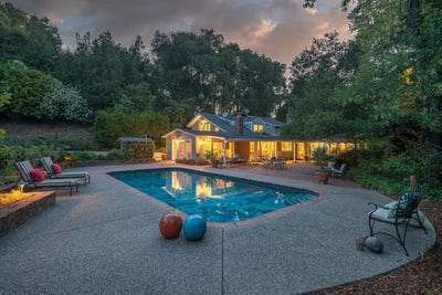 /international/us/15745-peach-hill-rd-saratoga-ca-110100410156/
