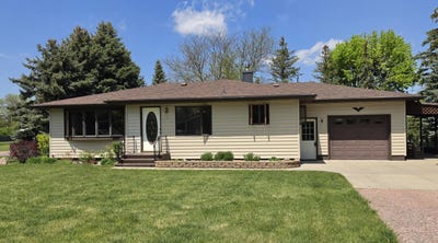 /international/us/120-wilmot-avenue-ipswich-sd-110108266234/