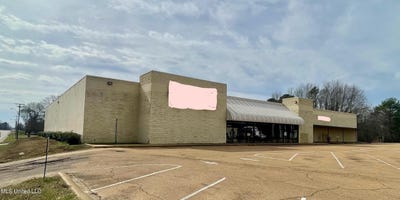 /international/us/1150-e-peace-street-lot-300-canton-ms-110090810046/