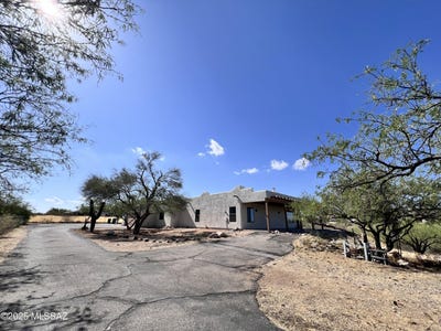 /international/us/1040-n-wentworth-road-vail-az-110108408055/